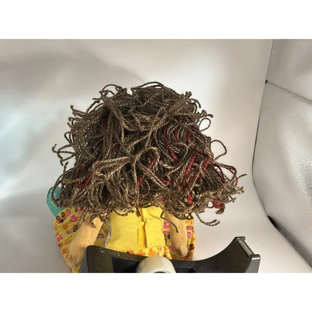 2000 Yvette Plush Manhattan Toy Groovy Girls Brown Yarn Hair Normal Wear For Age